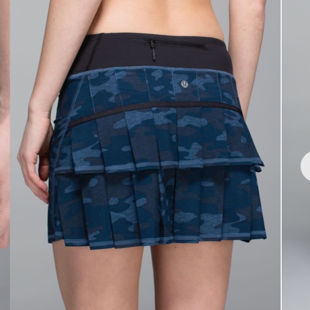 Lululemon sz 8 Pace Setter Oil Slick Camo blue y2k retro athleisure vintage gym